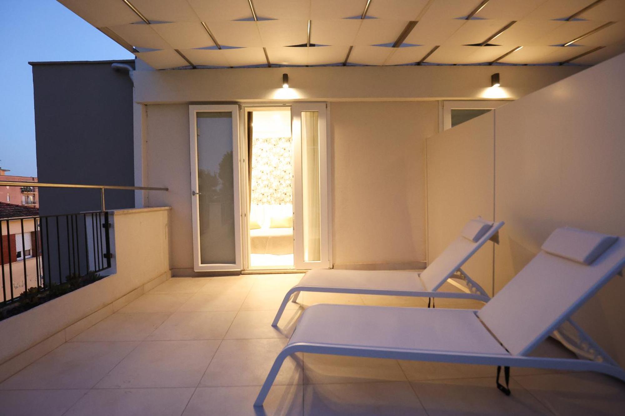 Hotel Cenisio Rimini Exteriör bild